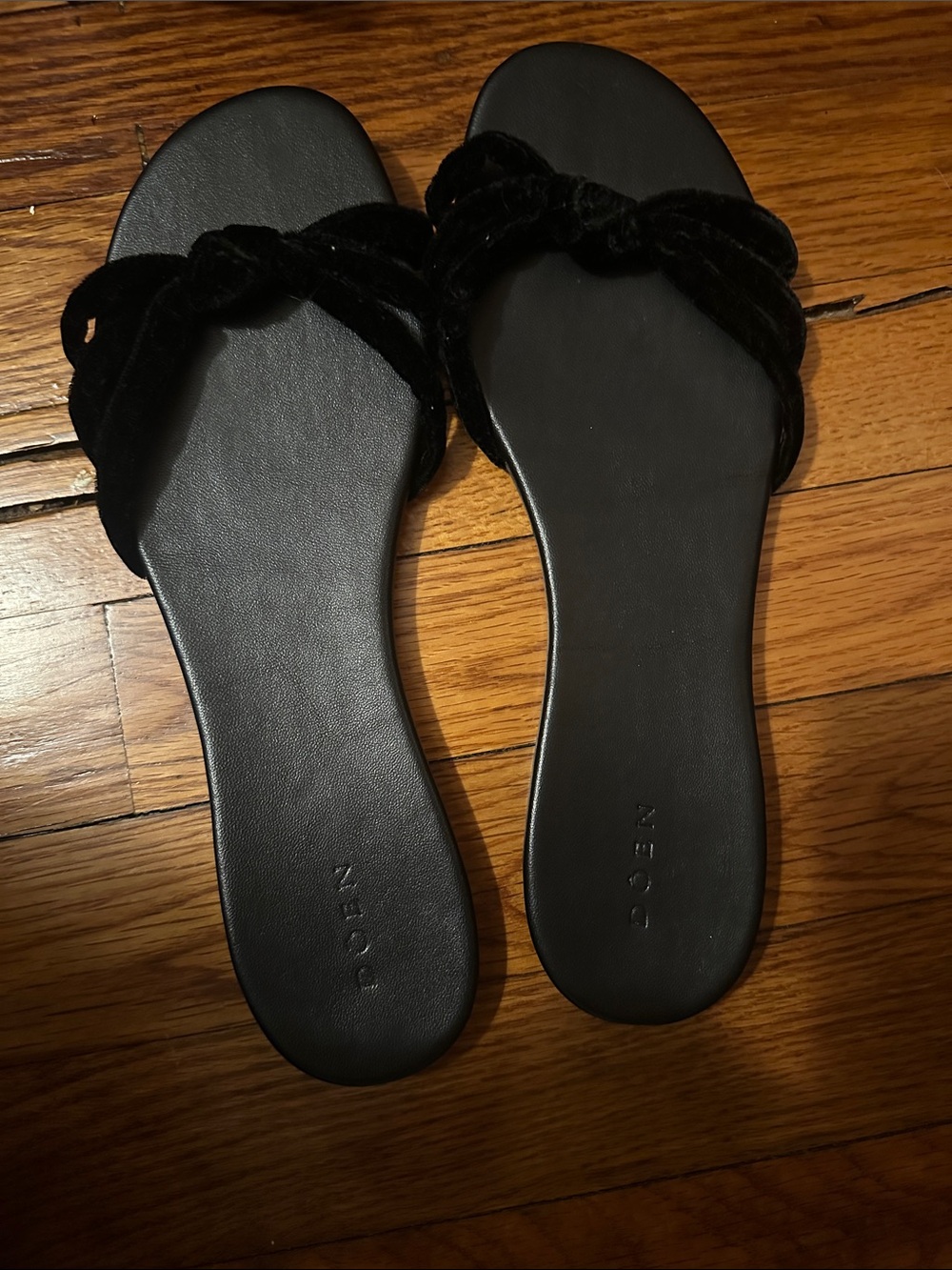 Doen Black Braided Velvet Slide Sandals